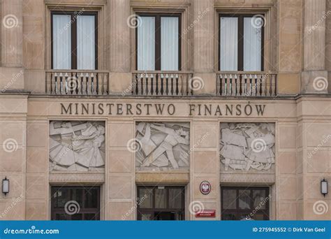 front view   entrance   ministry  finance warsaw poland