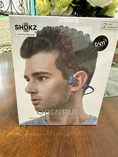 shokz headphone on Carousell