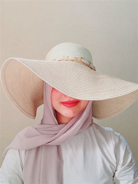 Pin by Rita on Купальник in 2024 | Beach outfit women, Beach hijab ...