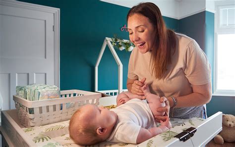 baby  changing table