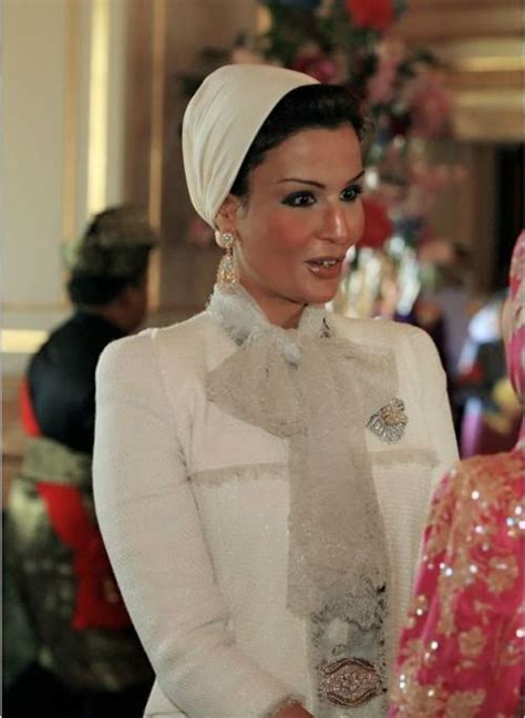 870 best Sheikha Mozah images on Pinterest | Royal style, Turbans and ...