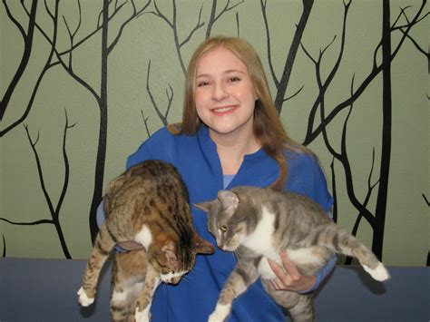 Crossroads Animal Hospital - Veterinarian in El Paso, TX US :: Meet Our