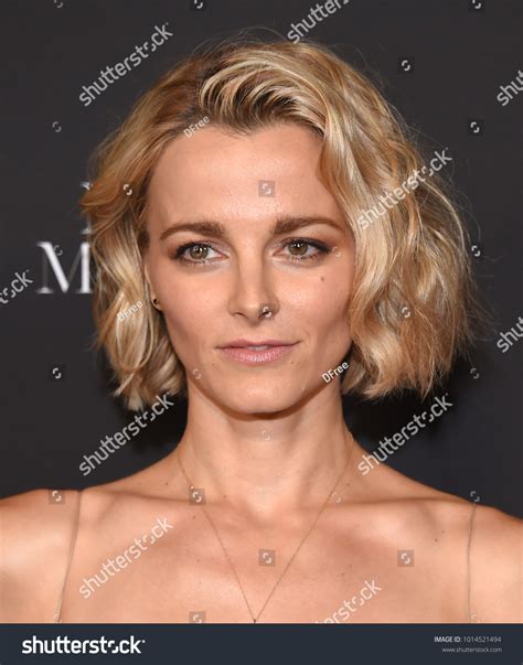 Bojana Novakovic Achtergrond Interview | Bojana Novakovic | Schön!