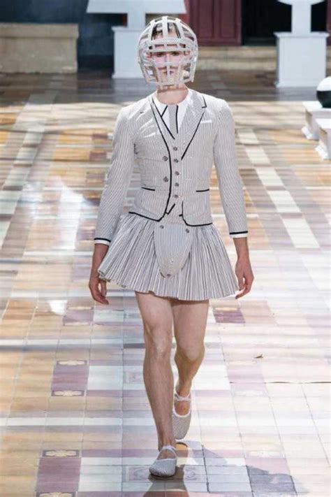 42 Examples Of Ridiculous Men's Fashion | KLYKER.COM