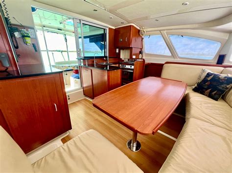 Used 2012 Leopard 39, Nanny Cay - Boat Trader