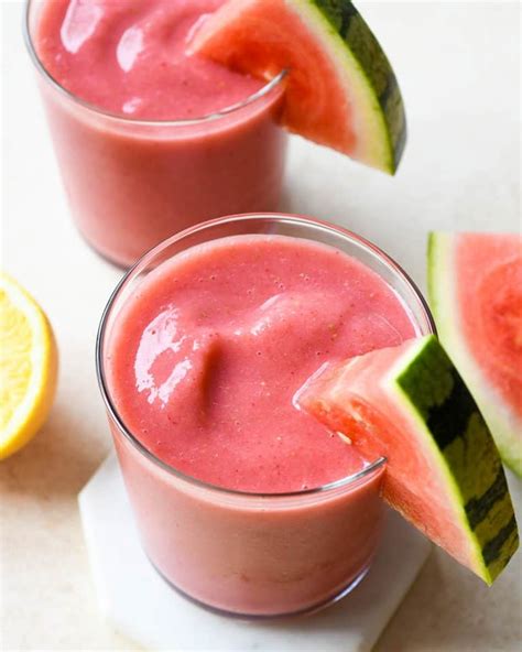 Watermelon Smoothie - JoyFoodSunshine