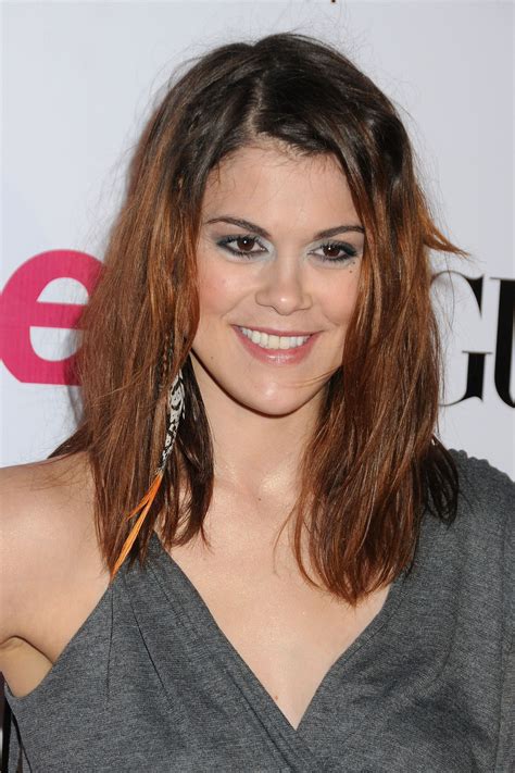 Pictures of Lindsey Shaw