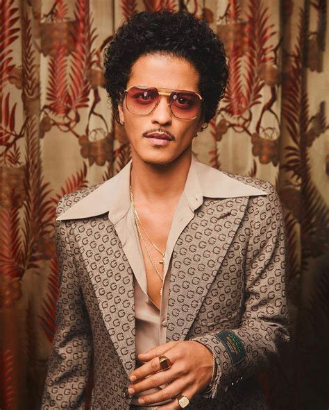 Bruno Mars Biography, Height, Age, Family, Girlfriend, Net Worth and ...