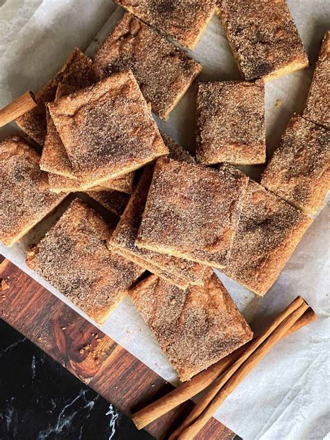 Easy Chewy Snickerdoodle Bars - Don't Sweat The Recipe