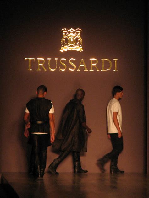 Nob: Trussardi 100 Years!