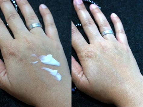 Review Pelembab the SAEM Care Plus Baobab Collagen Cream