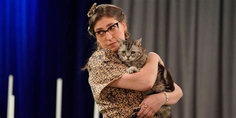 Cat Show Sparks A Rivalry In Call Me Kat Clip [EXCLUSIVE]