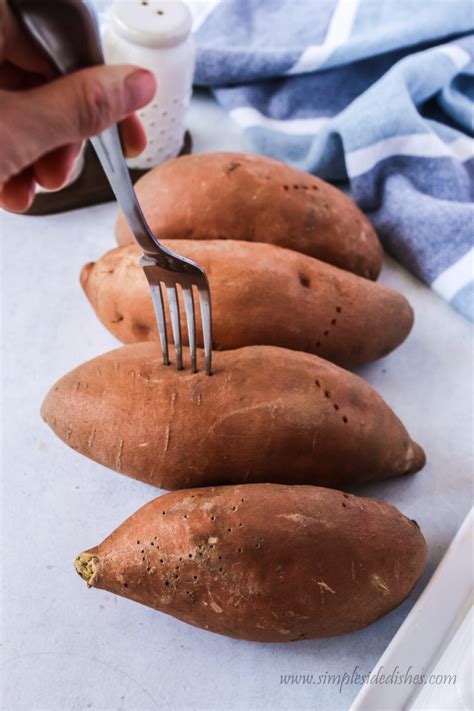 how long to cook sweet potatoes in oven at 400