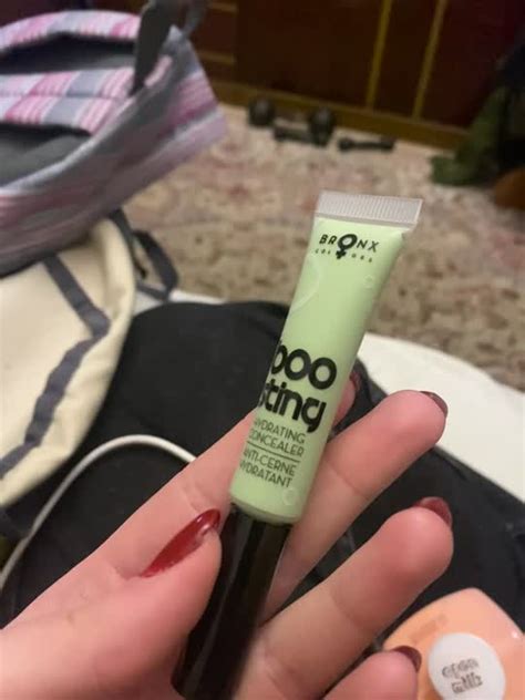 Консилеры BRONX COLORS Увлажняющий консилер Boosting Hydrating ...