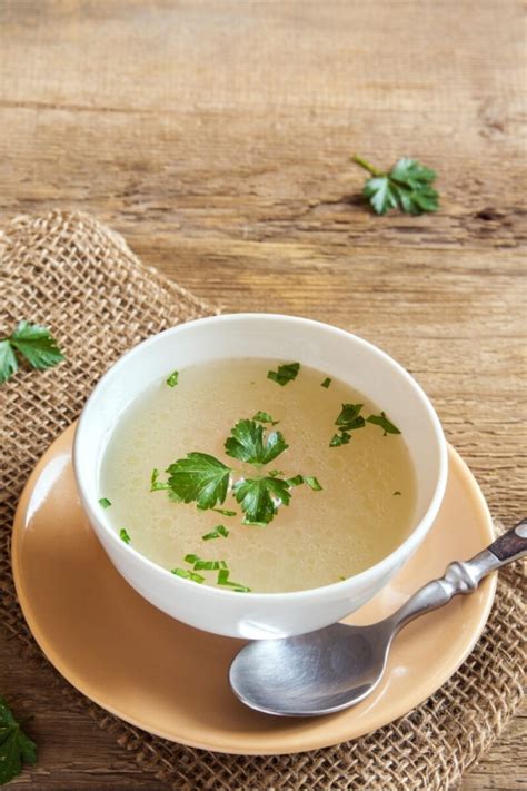 18 Best Beef Bouillon Substitutes + Homemade Alternative