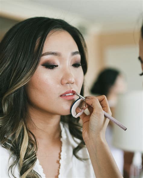 how much to tip wedding hair and makeup