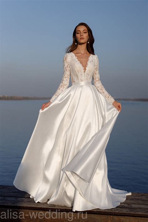 "Whitney"- шикарное платье с атласной юбкой купить по цене 63 800 руб ...