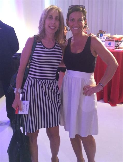 Lisa Young, PhD, RD (@drlisayoung) | Twitter