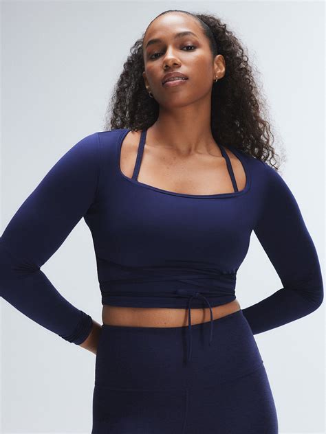 Light Layer Scoop-Neck Cropped Tie Long-Sleeve Top in Blue | SAVAGE X FENTY