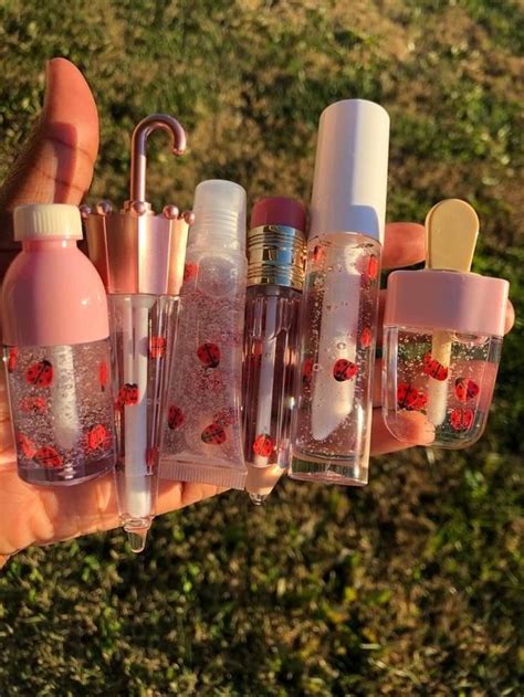 Пин от пользователя Lipsgloss на доске Lips gloss | Бальзам для губ ...