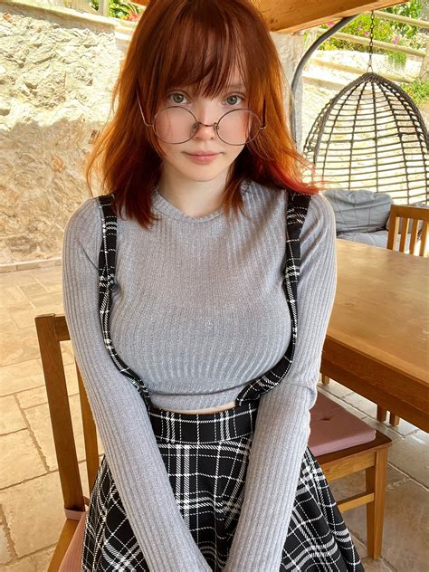 SensualCharmmm on Twitter: "@AlisaPikaPika Hello mama https://t.co