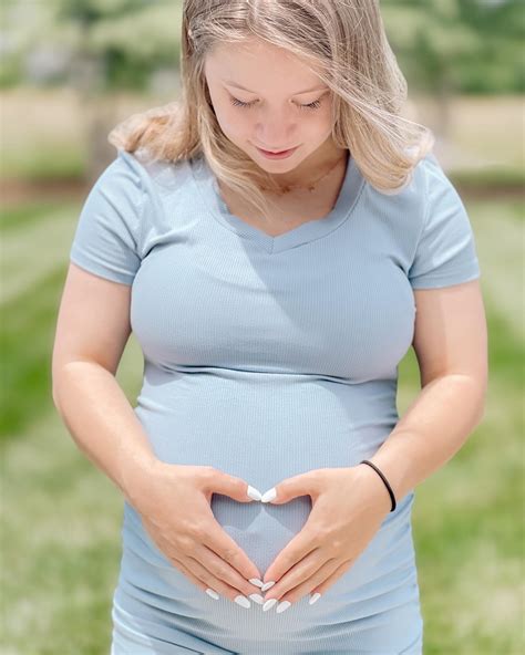 Mia Foster (@mia_foster__) • Instagram photos and videos