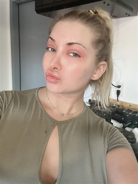 Harli is awesome Lotts on Twitter: "@Go_Royal_ Sooooooo sexy lmfao