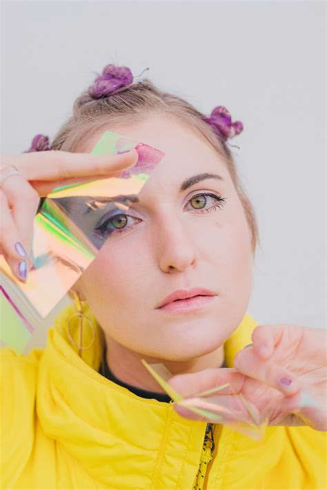 dot releases alluring  single    prysm uk