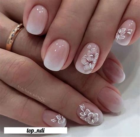 Fancy Nail Designs for Your Dream Wedding