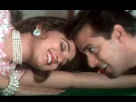 Pehla Pehla Pyar Hai - Hum Aapke Hain Koun - Salman Khan, Madhuri Dixit ...