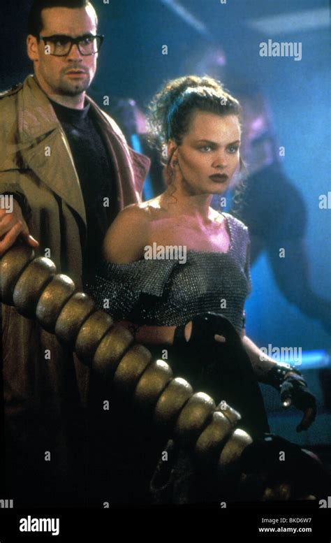 Dina meyer hi-res stock photography and images - Alamy