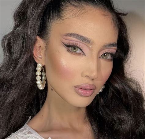 Пин от пользователя Klar 99 на доске make up | Идеи макияжа, Макияж, Грим
