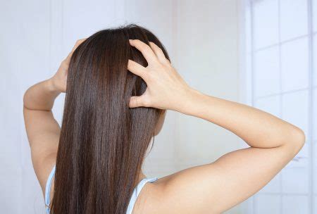 5 Home Remedies for Scalp Scabs - eMediHealth