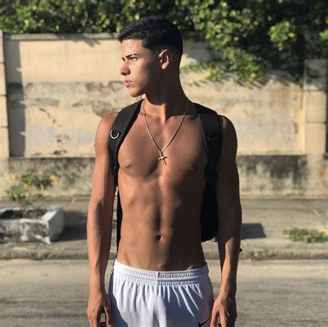 Homens Gostosos E Pauzudos - Pin de Bagus Setiawan em Sexyguys | Garotos sensuais, Foto de homens ...
