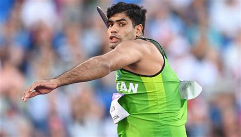 Arshad Nadeem makes history, wins Gold medal for Pakistan in ...