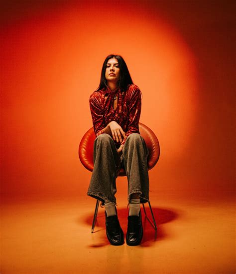 Chubby+Women+Spreading Photos, Download The BEST Free Chubby+Women