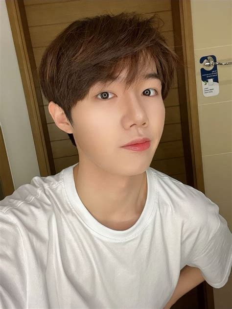 #jwiiver #제이위버 #roshin #로신 Miss You All, Proud Of You, Twitter Update ...