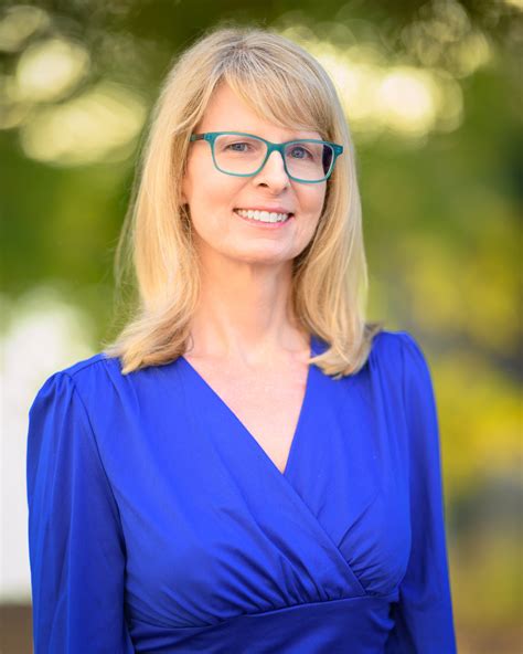 Elizabeth Smith