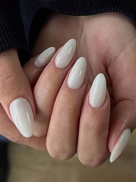 Uñas Color Nut Con Blanco