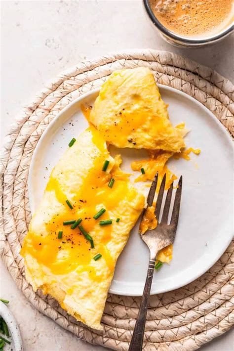 Perfect Cheese Omelette Recipe - The Cheese Knees