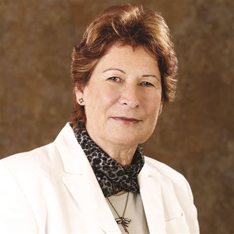 Dr. Susan Bryant Awarded 2010 UC Irvine Medal - UC Irvine Dunlop School