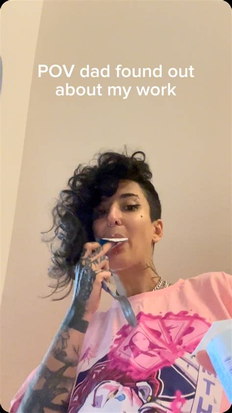 Julha | at least he didn’t see the videos 🤷‍♀️ . . . #pov #funnyvideos