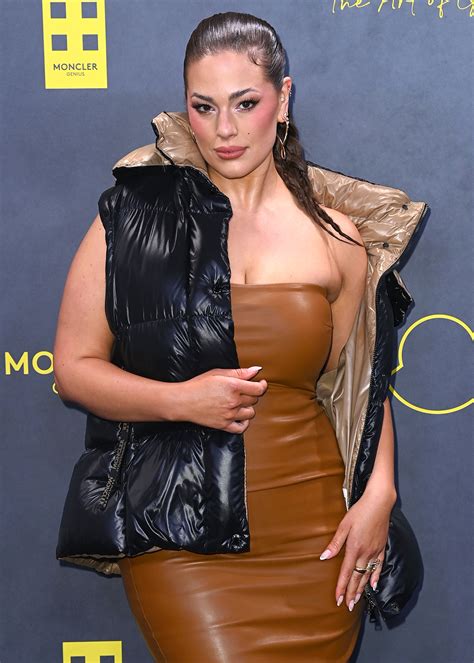 Celebrity Gossip: The Untold Story Of [Celeb's Name]'s Epic Night Out (Phun Celeb Extras) Image 20