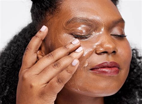 Eye Makeup Safety Tips | Clinique Australia