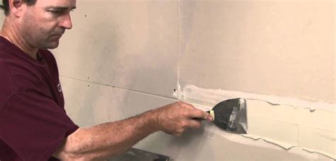 What is Drywall Taping & How to Tape Drywall Joints