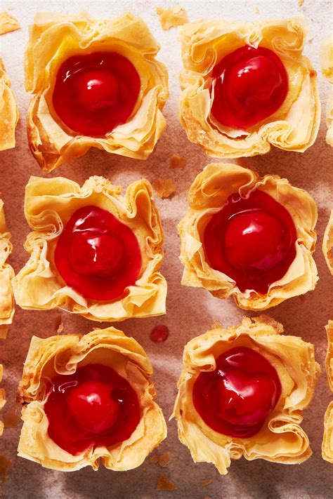 60 Best Potluck Desserts Recipes - Easy Potluck Dessert Ideas
