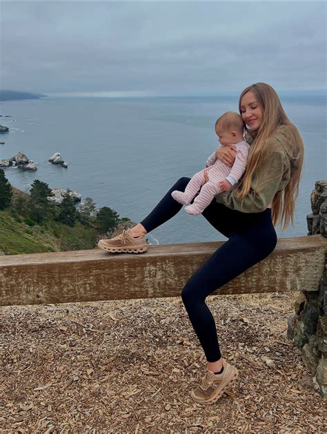 Leanna Amiree | I manifested my dream life. Traveling with the love of