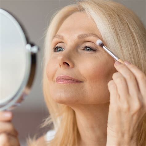 Makeup tips for older women: Enhancing your youthfulness