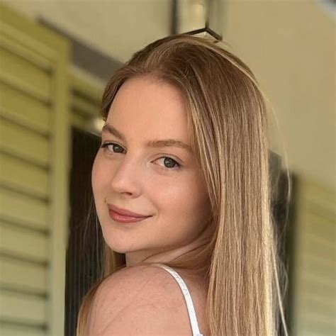 Little Beauty (@wildtinyblondy18) • Threads, Say more