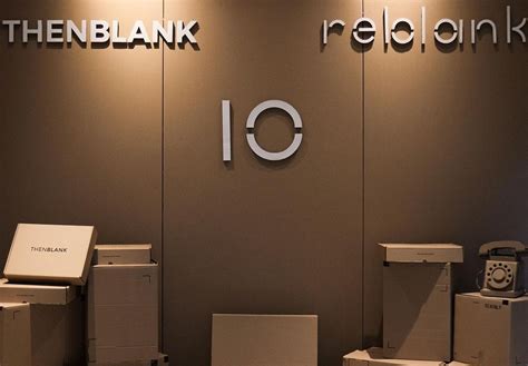 manfaatkan teknologi thenblank bersaing  fashion brand luar